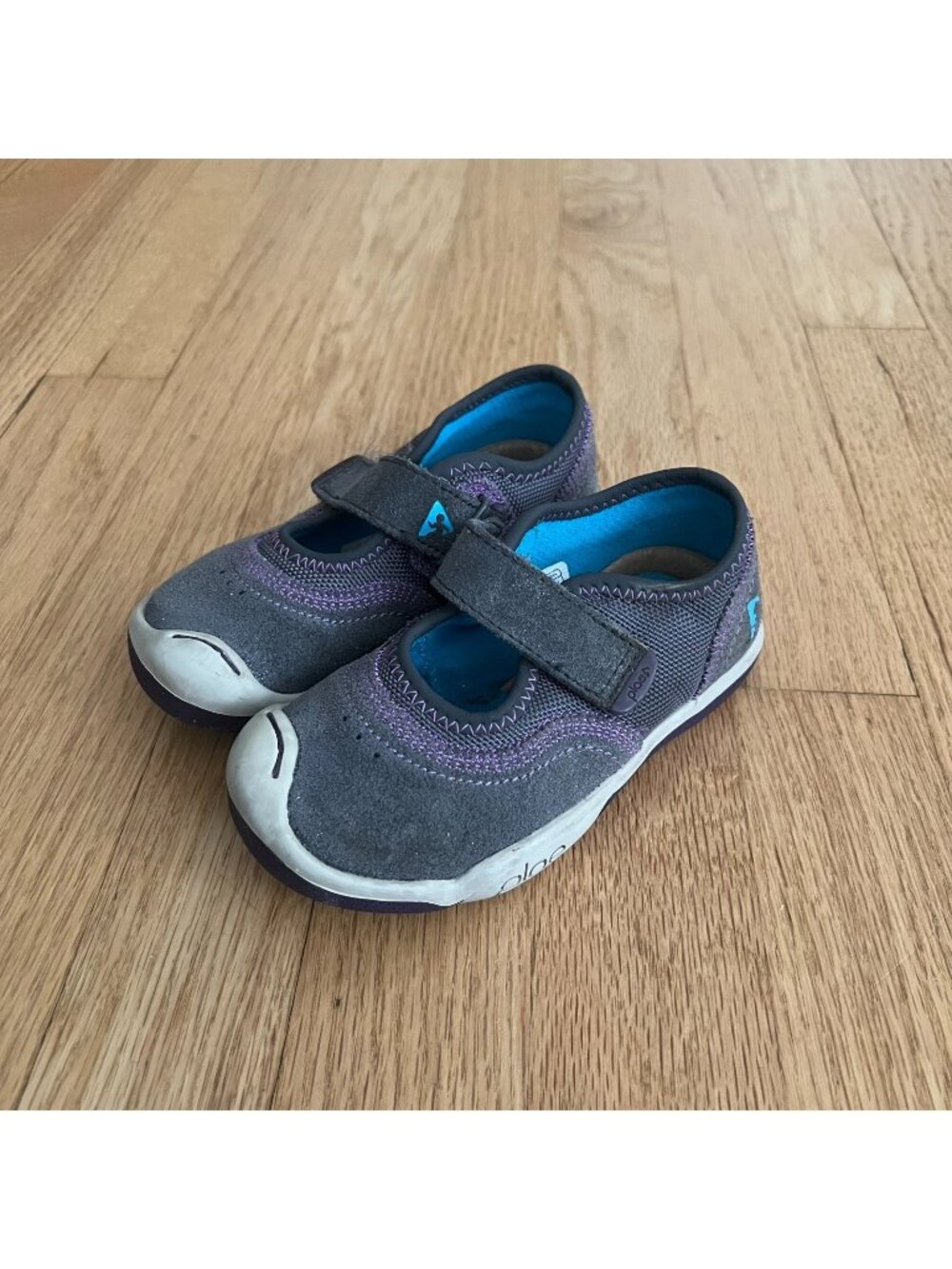 Plae Emme Gray Shimmer Suede Mary Jane Shoes Toddler Size 8.5
